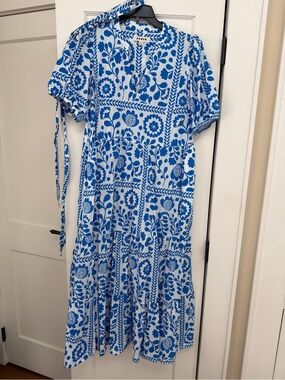 EUC BODEN BLUE AND WHITE FLORAL COTTON TIERED DRESS WITH TIE WAIST SASH SIZE 14